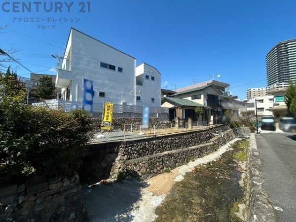 宝塚南口1丁目売り土地