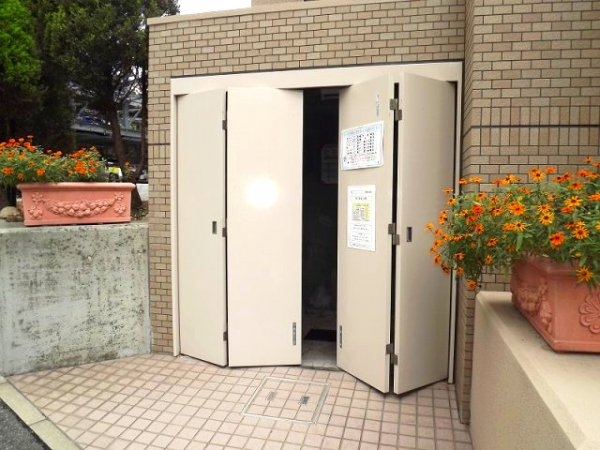 ステイツ逆瀬川・宝梅