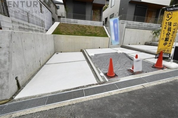 宝塚市仁川高丸２丁目新築一戸建て