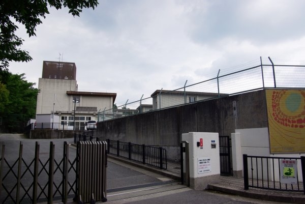 川西市東多田3丁目の中古一戸建て(川西市立多田東小学校)