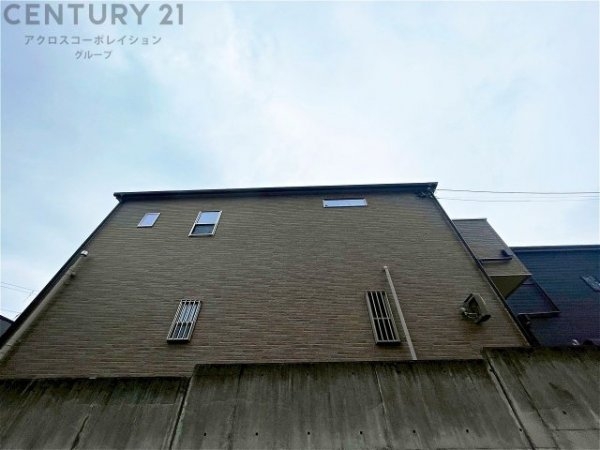 川西市東多田３丁目の中古一戸建て