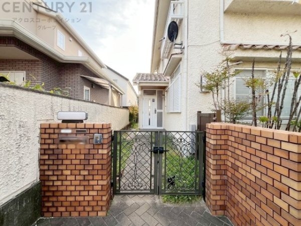 伊丹市稲野町６丁目の中古一戸建て