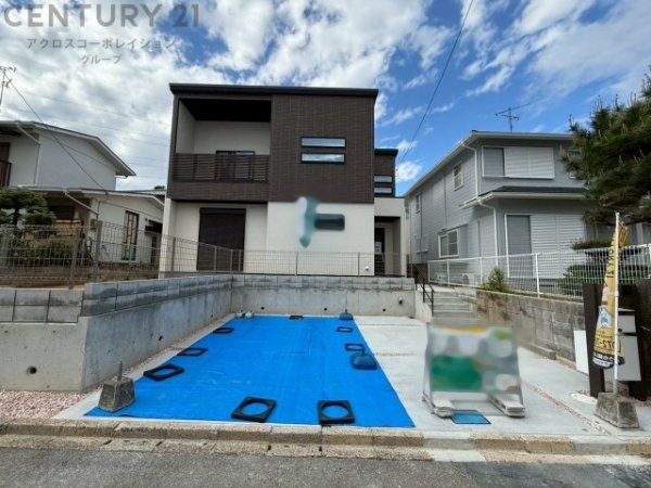 川西市緑台4丁目新築一戸建て