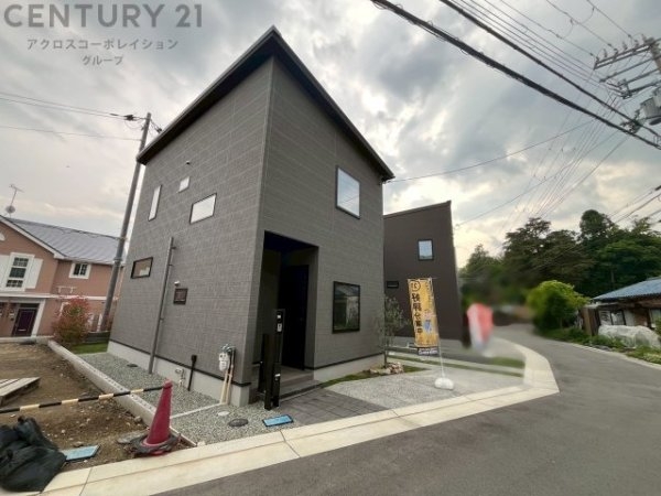 川西市笹部2丁目新築一戸建て