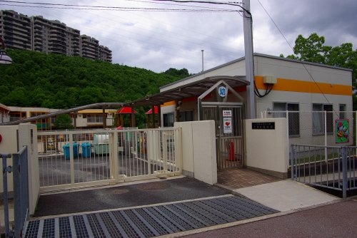 ラ・ビスタ宝塚エスティオ1番館(すみれ幼稚園)