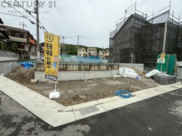 リナージュ川西市笹部23-1期　全15区画