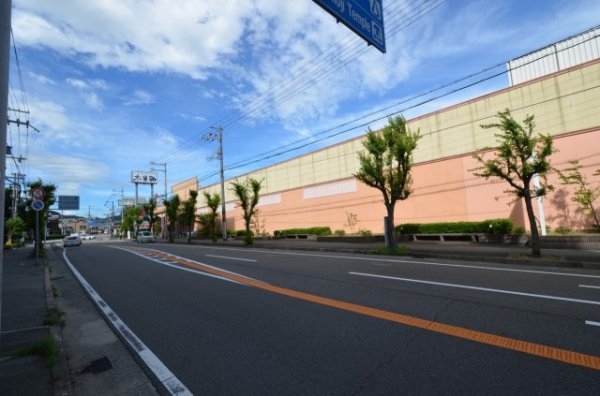 ファミール逆瀬川ザ・ガーデン