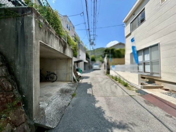 宝塚市雲雀丘山手２丁目の中古一戸建て