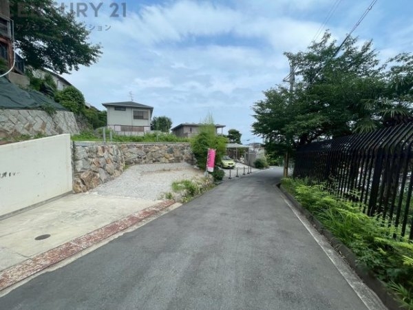 宝塚市雲雀丘山手２丁目の土地