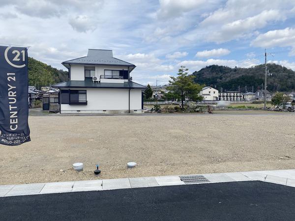 南丹市園部町栄町３号の土地