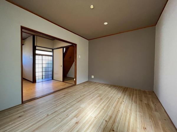 長岡京市滝ノ町２丁目の中古テラスハウス