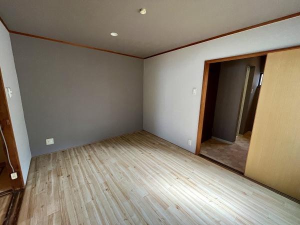 長岡京市滝ノ町２丁目の中古テラスハウス