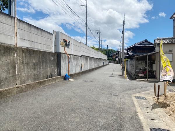 長岡京市東神足２丁目の土地