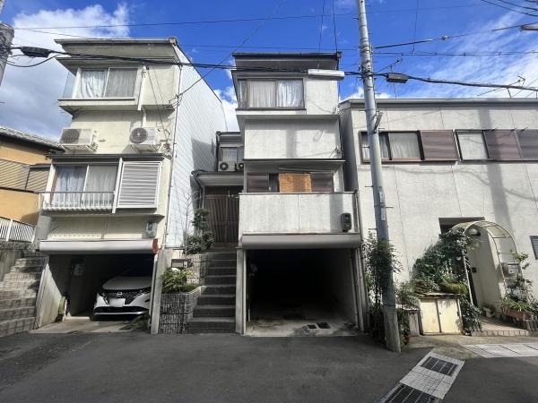 長岡京市滝ノ町２丁目の中古一戸建