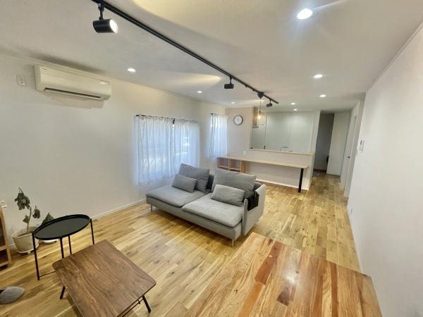 長岡京市今里川原の中古一戸建