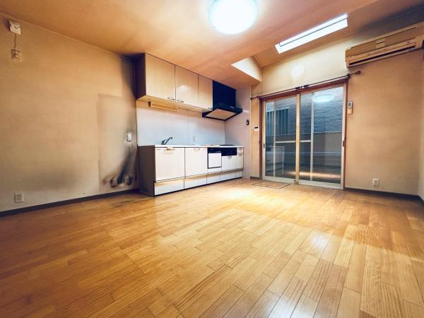 京都市伏見区羽束師菱川町の中古一戸建