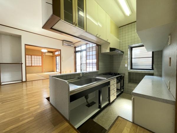 長岡京市長法寺南谷の中古一戸建て