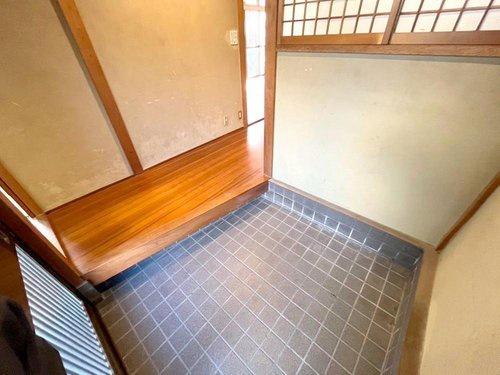 長岡京市金ケ原上ノ谷の中古一戸建て