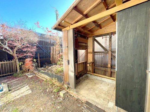 長岡京市金ケ原上ノ谷の中古一戸建て