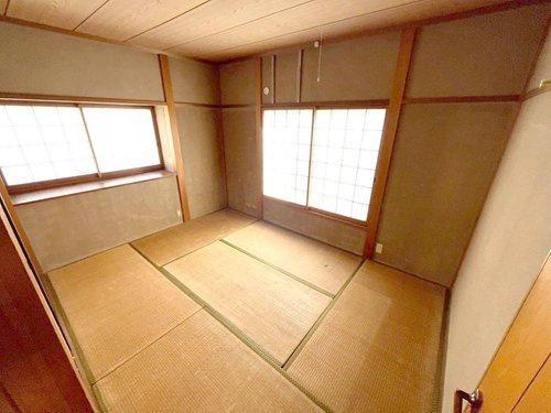 長岡京市金ケ原上ノ谷の中古一戸建て