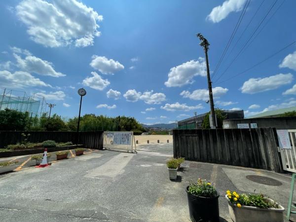向日市鶏冠井町番田の土地(向日市立第3向陽小学校)