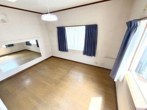 向日市鶏冠井町番田の中古一戸建て