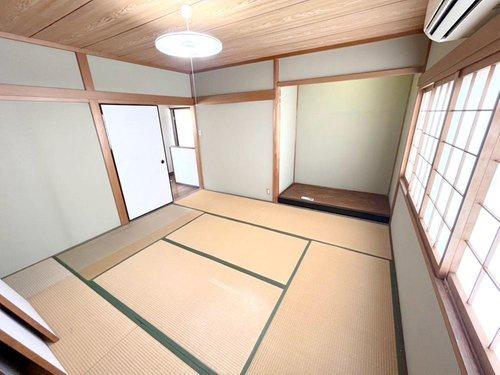 向日市鶏冠井町番田の中古一戸建て