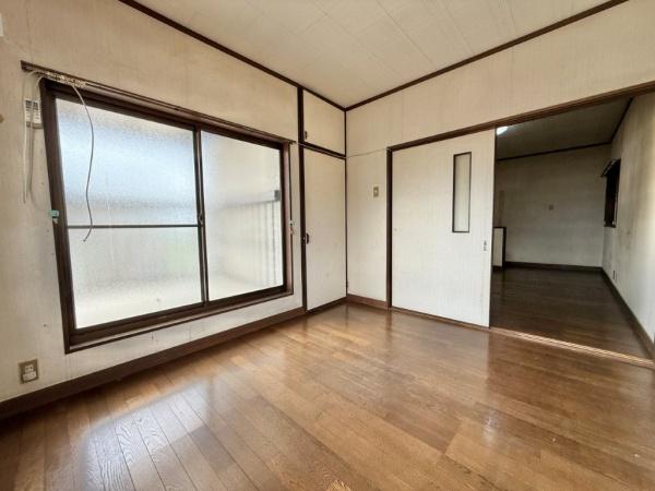 長岡京市西の京の中古一戸建て