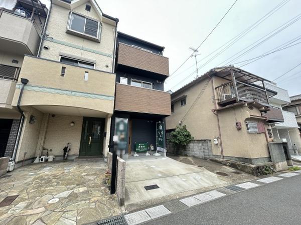 向日市鶏冠井町荒内の中古一戸建