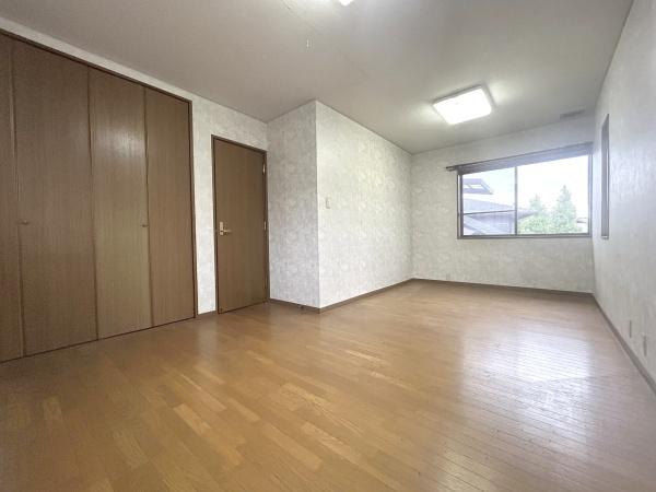 京都市西京区御陵大枝山町6丁目の中古一戸建て(洋室)