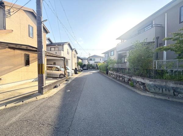 京都市西京区御陵峰ケ堂町２丁目の中古一戸建て