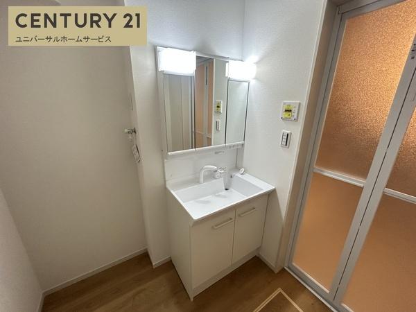 向日市寺戸町大牧の新築一戸建(洗面台・洗面所)