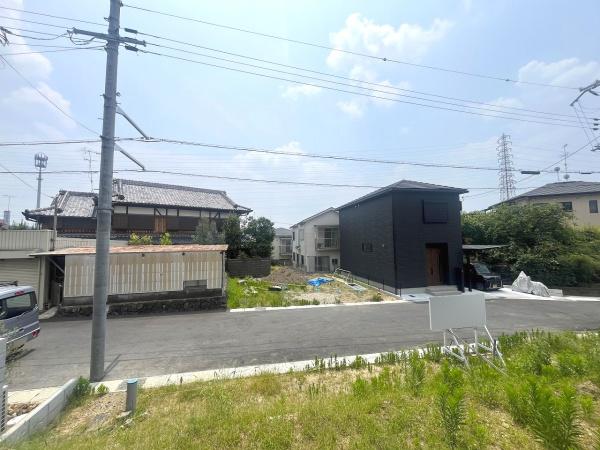 乙訓郡大山崎町字下植野小字梅ケ畑の土地