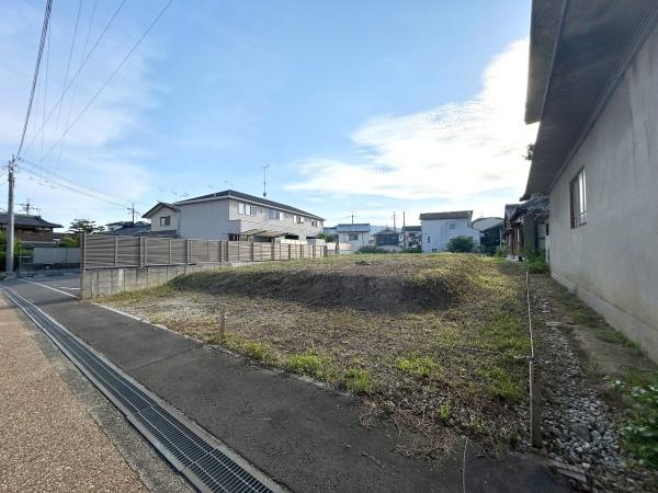 長岡京市勝竜寺の土地