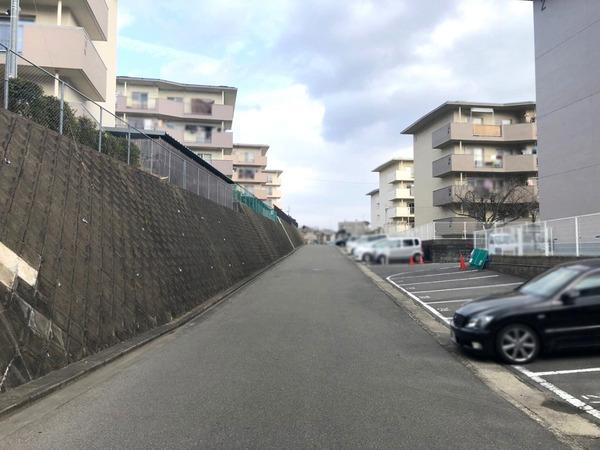 南円明寺ヶ丘団地1棟