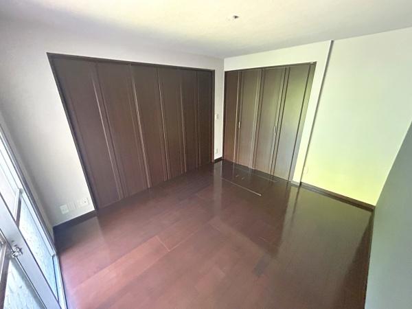 南円明寺ヶ丘団地1棟