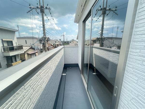 向日市鶏冠井町沢ノ東の新築一戸建