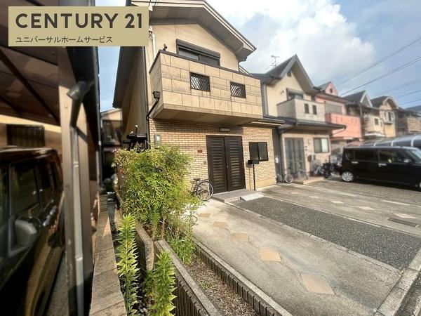 京都市南区上鳥羽南唐戸町の中古一戸建て