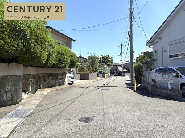 長岡京市粟生梶ケ前の土地(前面道路含む現地写真)