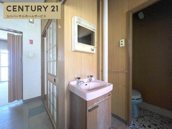 南円明寺ヶ丘団地8棟