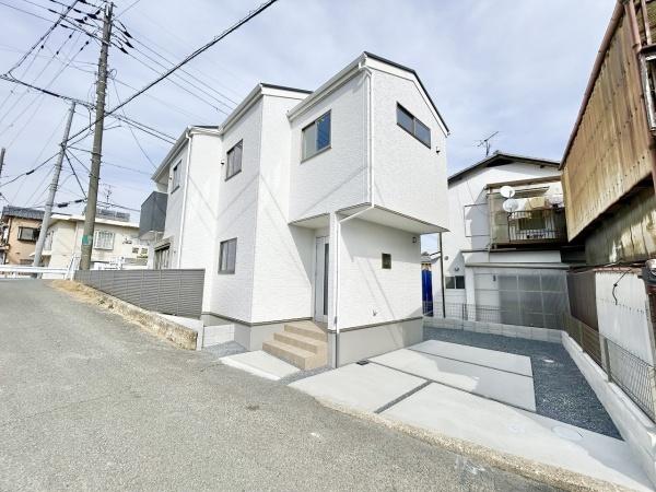 長岡京市滝ノ町１丁目の新築一戸建