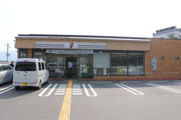 京都市西京区樫原大亀谷の土地(セブンイレブン京都洛西ニュータウン店)