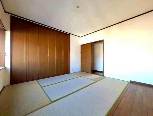 長岡京市今里４丁目の中古一戸建て