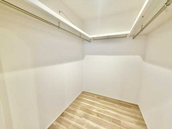 京都市西京区御陵峰ケ堂町２丁目の中古一戸建て