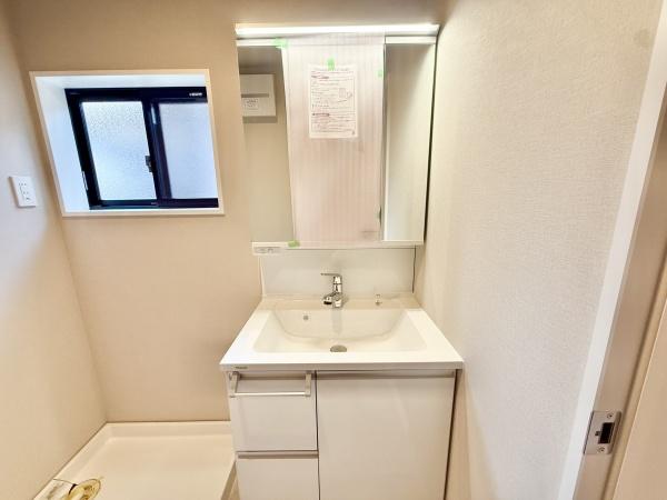 京都市西京区御陵峰ケ堂町２丁目の中古一戸建て
