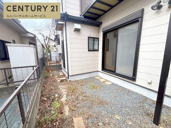 京都市西京区御陵峰ケ堂町２丁目の中古一戸建て
