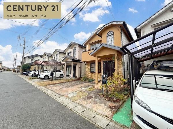 京都市西京区御陵峰ケ堂町２丁目の中古一戸建て