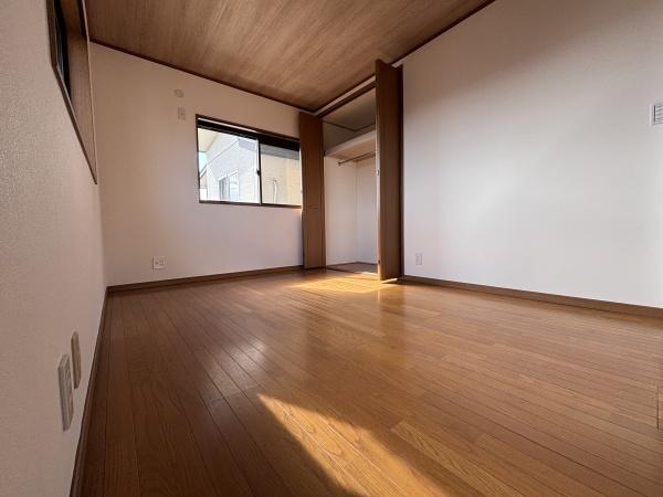 乙訓郡大山崎町字大山崎小字岩崎の中古一戸建て