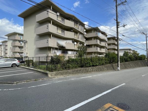南円明寺ヶ丘団地6棟
