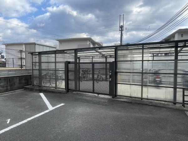 南円明寺ヶ丘団地12棟